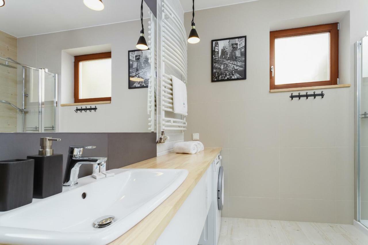 Apartments Harmonica Trynitarska By Noclegi Renters คราคูฟ ภายนอก รูปภาพ
